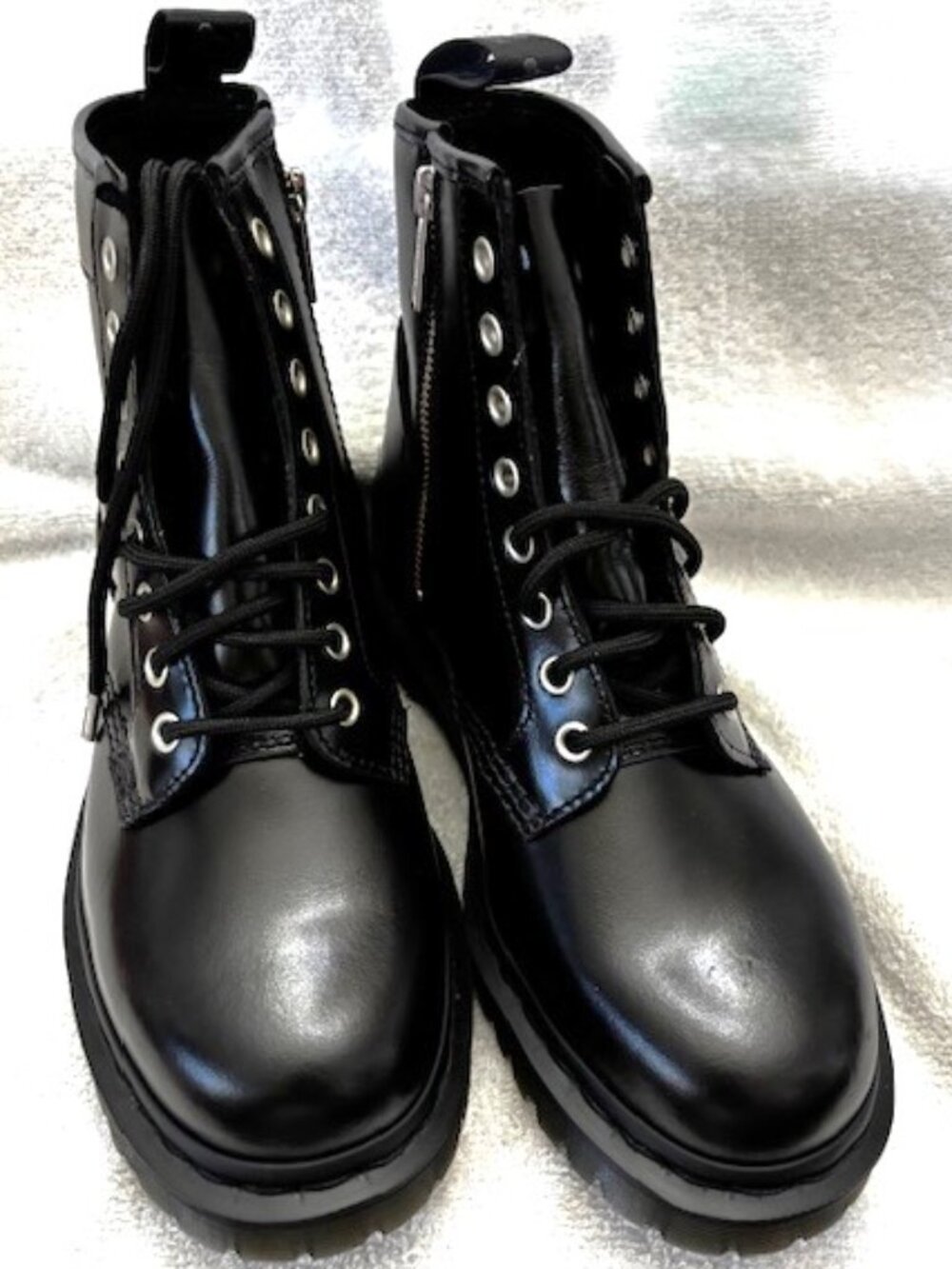Doc Martens 1460 Quad Harness 8 Eye AirWair black moto boots NWOT Size 7